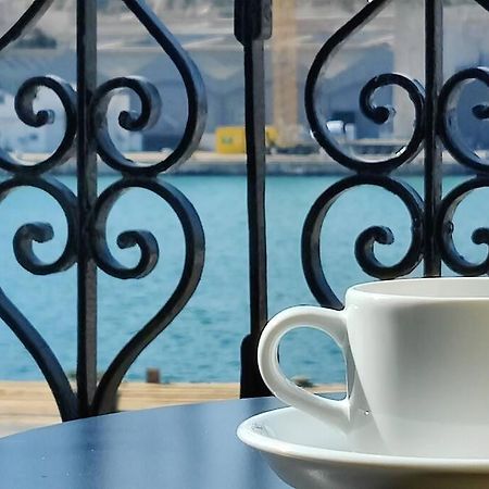 Deck 3 Savynomad Harbour Residences Wow Views Cospicua Esterno foto